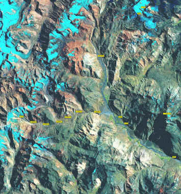 soler_avion_satelital.jpg (725674 bytes)