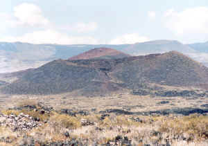 payunia_02.jpg (84696 bytes)