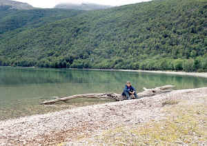 LAGO ROCA 02 JAVIER.jpg (124605 bytes)