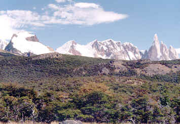 loma_pliegue_tumbado_torre.jpg (100354 bytes)